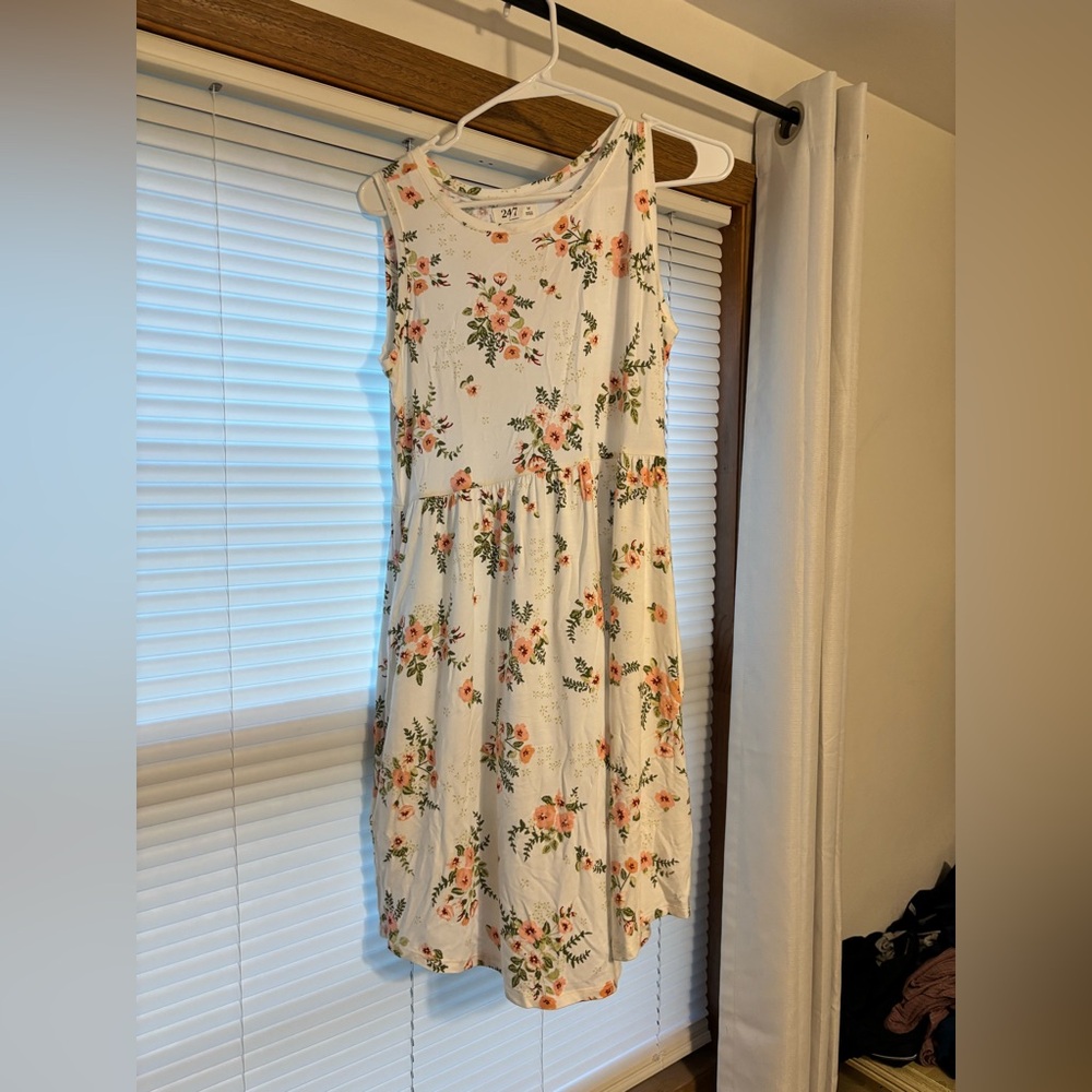 247 by maurices Floral Top